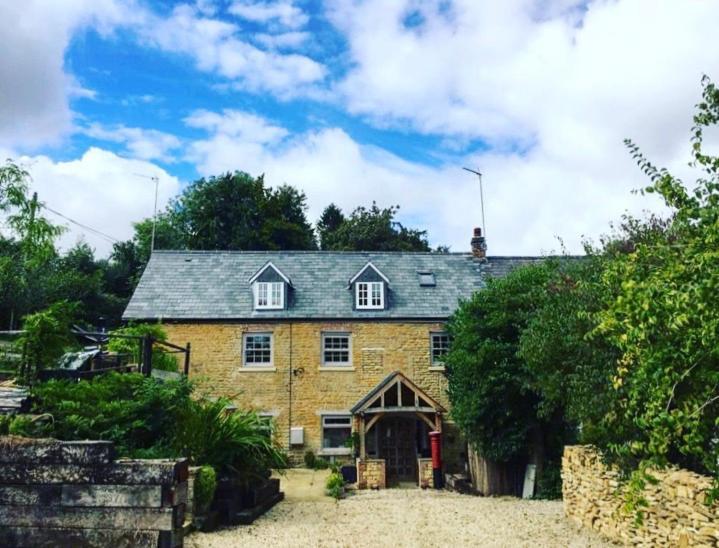 Luxury Country Cottage With A View Enstone Exterior foto